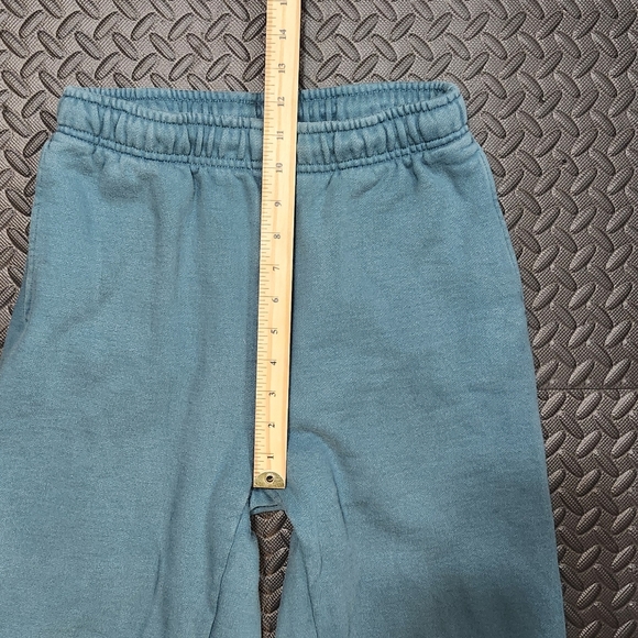 Aritzia TNA Extra Fleece Mega Sweatpant - Picture 10 of 12
